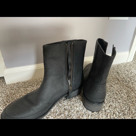Sperry Leather Boots 🥾 - Picture 5 of 5